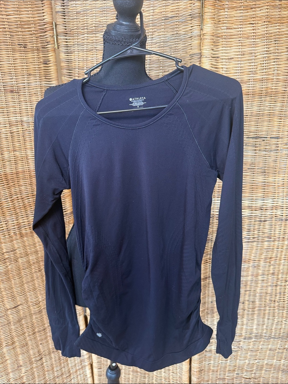 Athleta bundle of 2! Black Long and short sleeve Speedlight crew neck  Tee